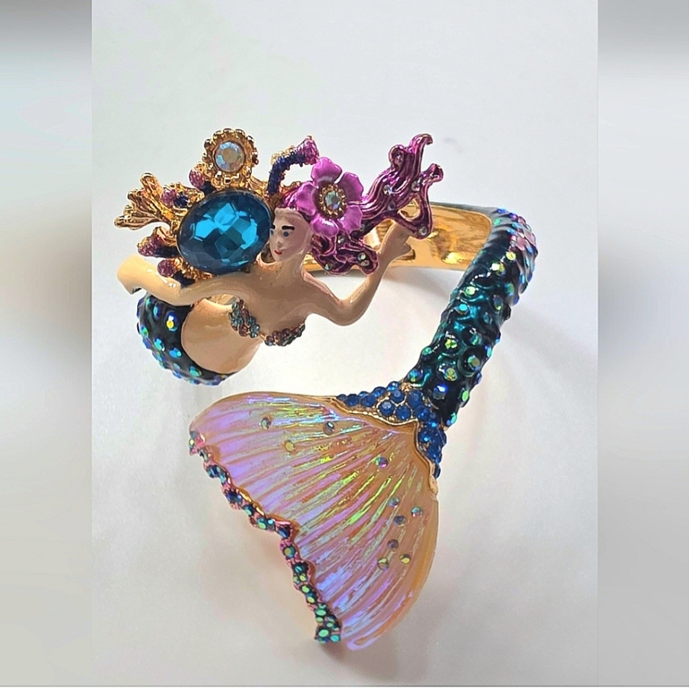 Betsey/Betsy Johnson Rhinestone Mermaid Siren Bracelet